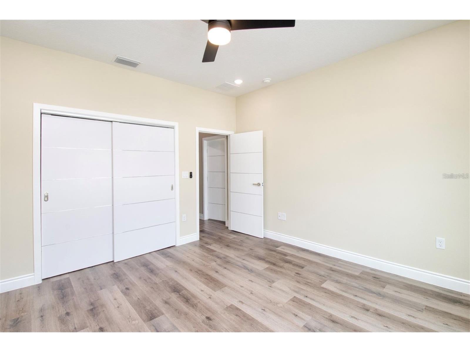 1815 Brent Wood Court Davenport FL 33837 TB8515408 image15