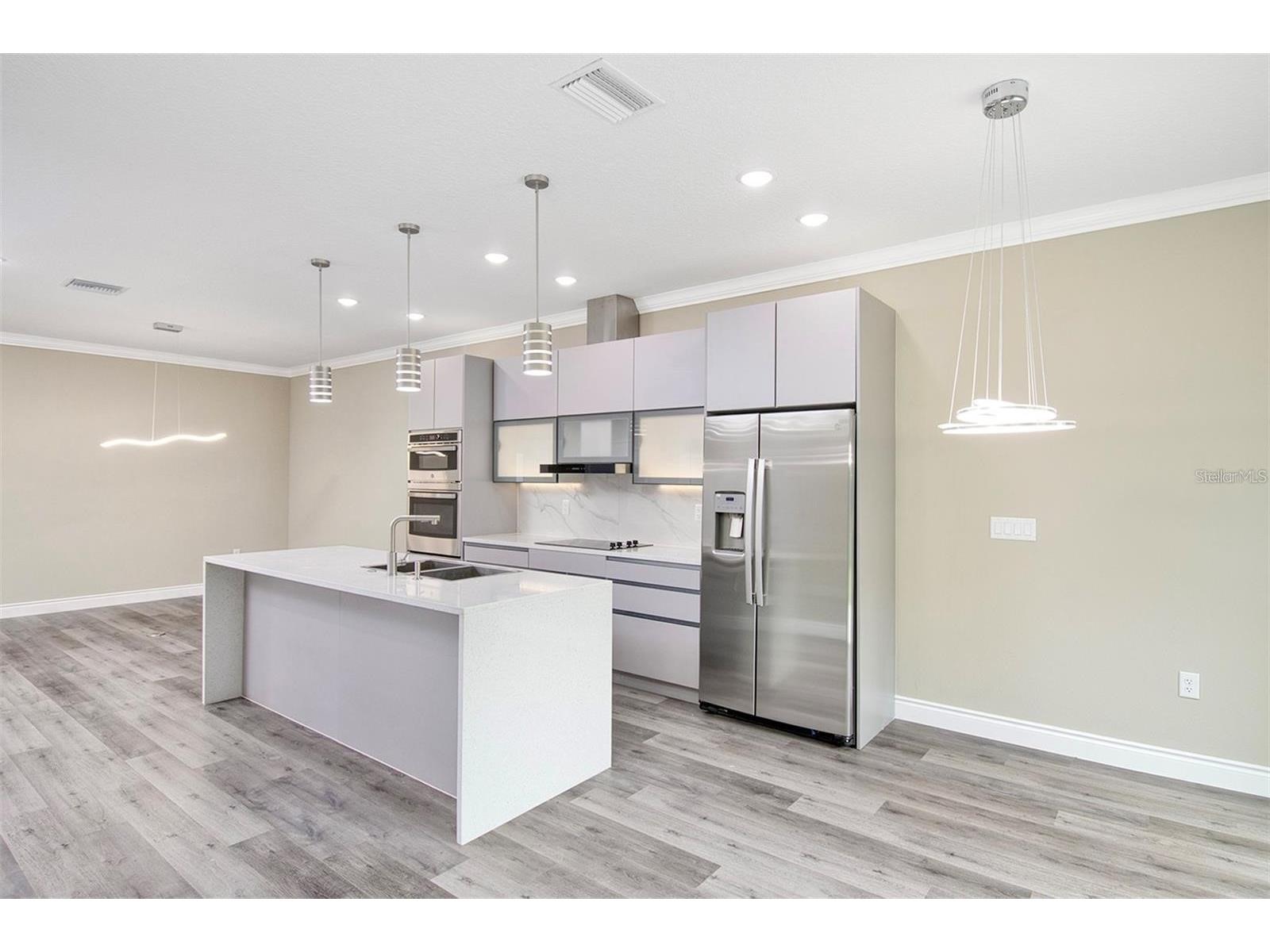 1815 Brent Wood Court Davenport FL 33837 TB8515408 image6