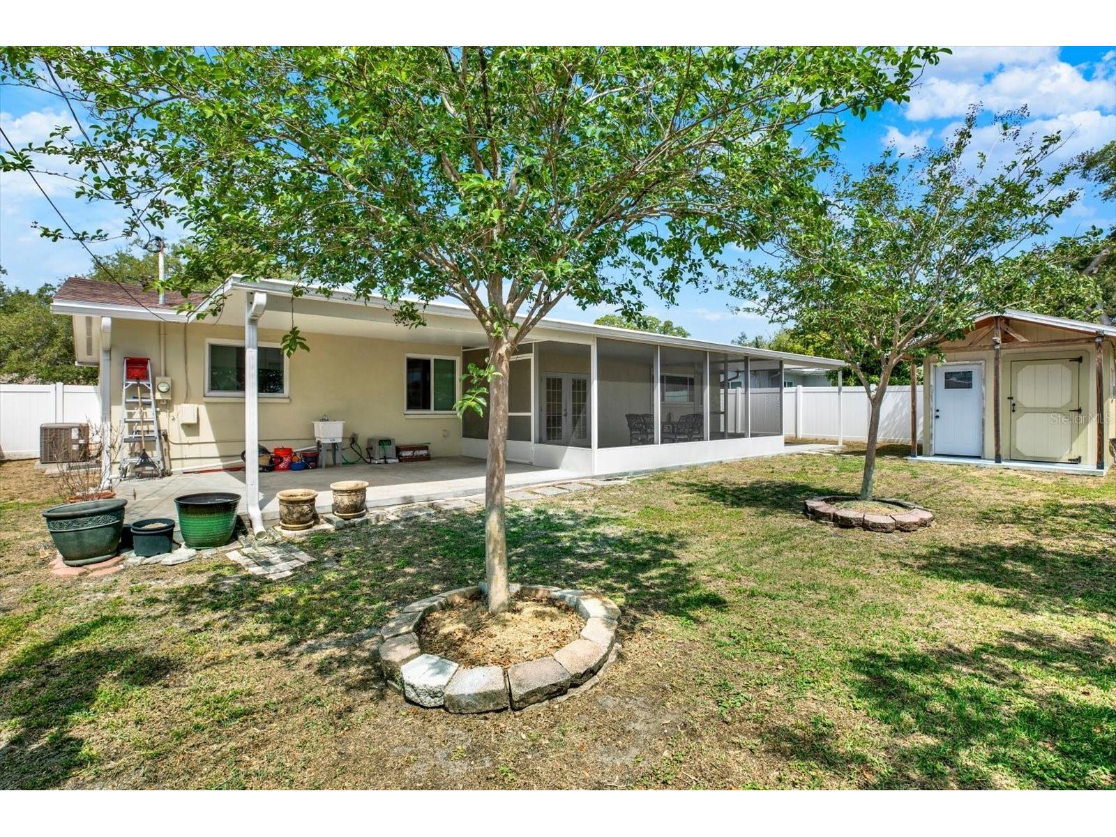 1815 Chateau Drive E Clearwater FL 33756 TB8498397 image8
