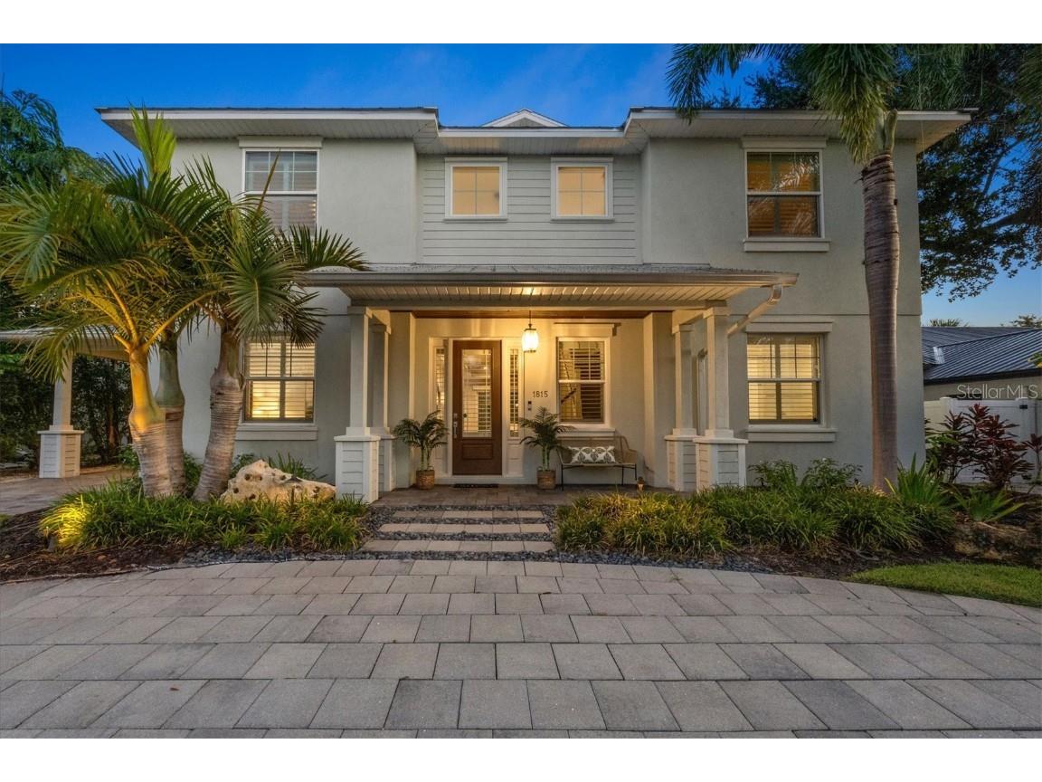 1815 Grove Street Sarasota FL 34239 A4668085 image1