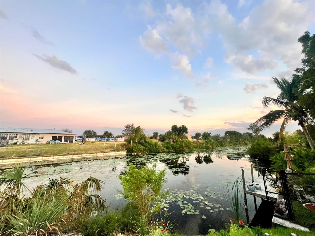 1815 NE 10th Avenue Cape Coral FL 33909 C7495642 image1