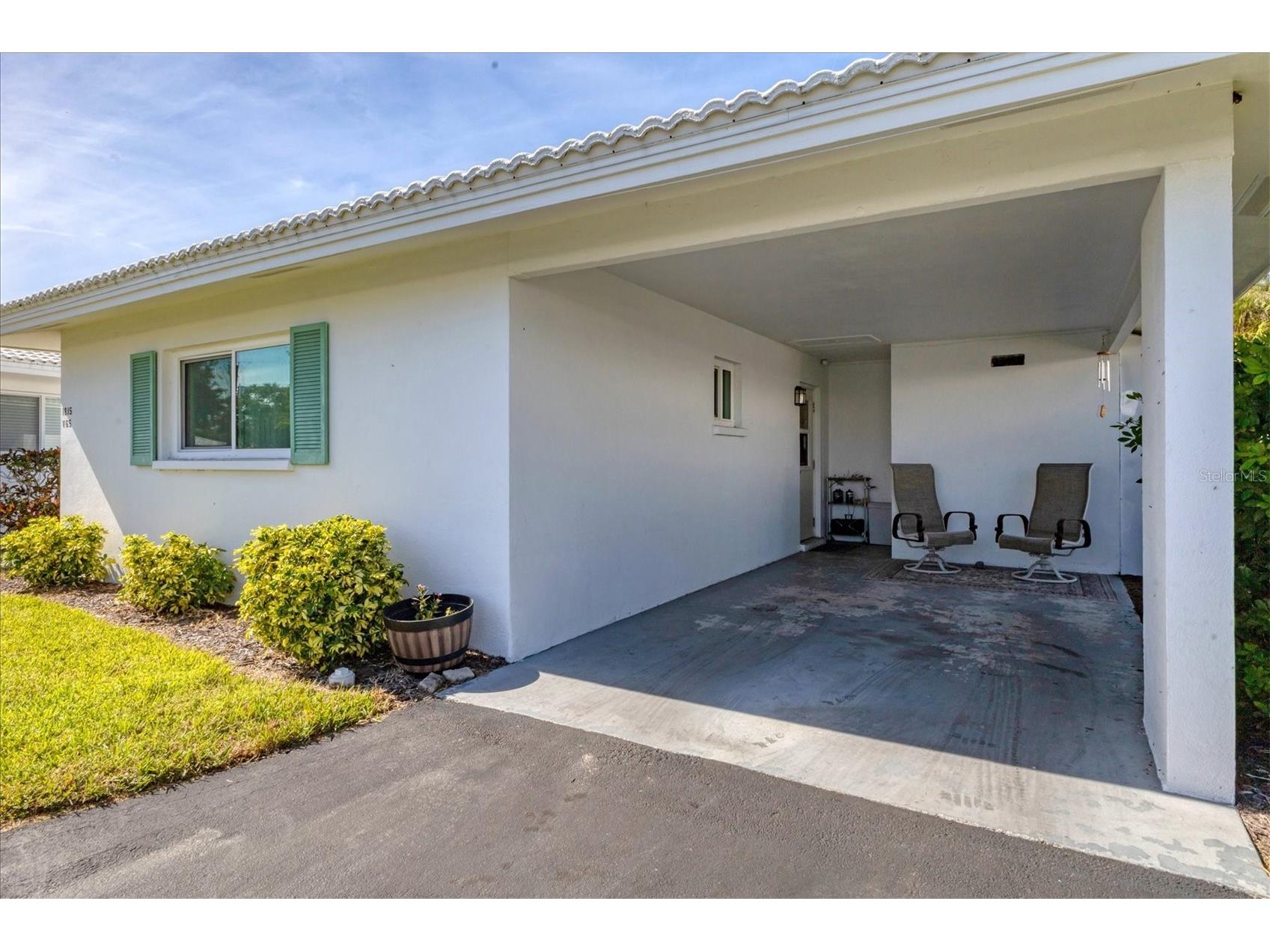 1815 Roxane Way #65 Sarasota FL 34235 A4694305 image21