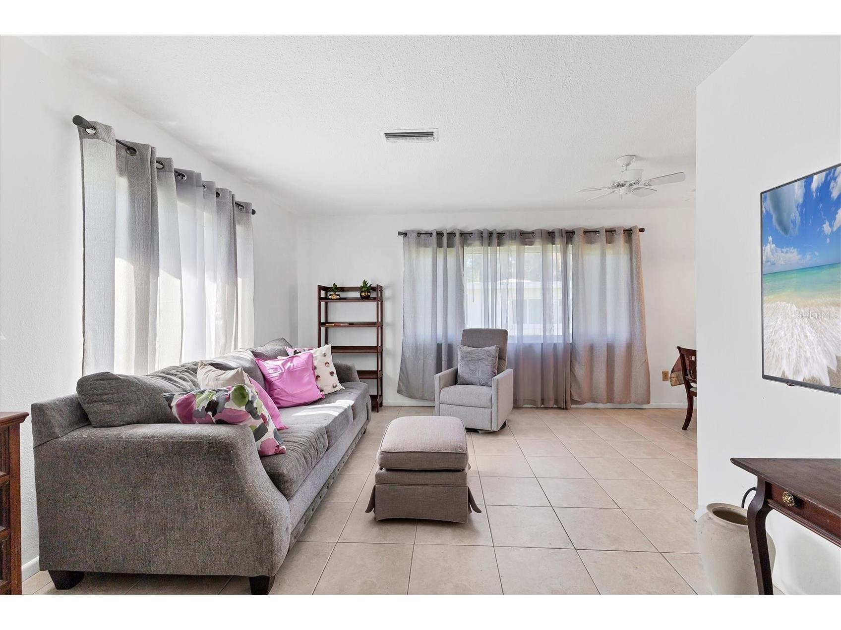 1815 Roxane Way #65 Sarasota FL 34235 A4694305 image6