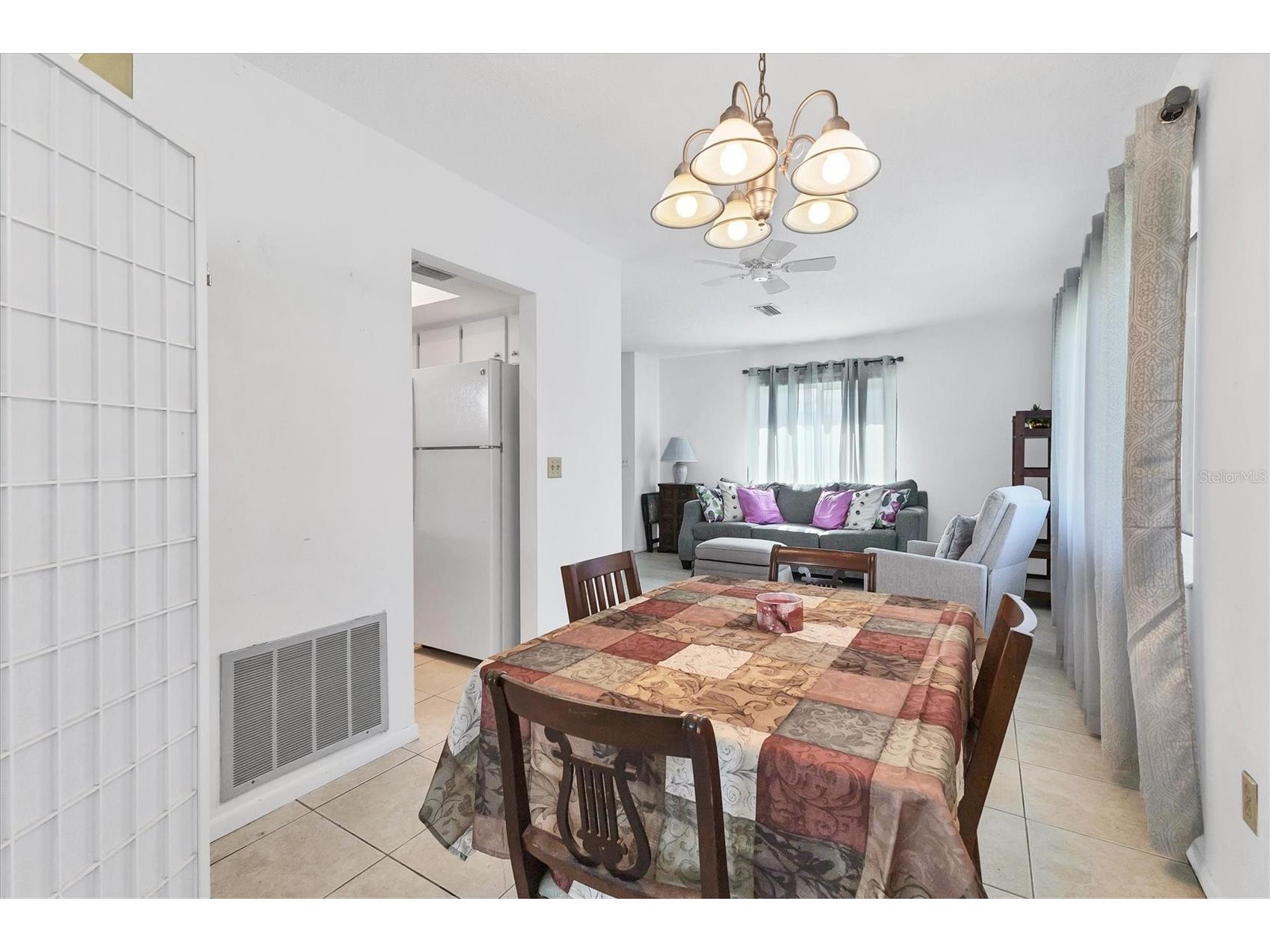 1815 Roxane Way #65 Sarasota FL 34235 A4694305 image9