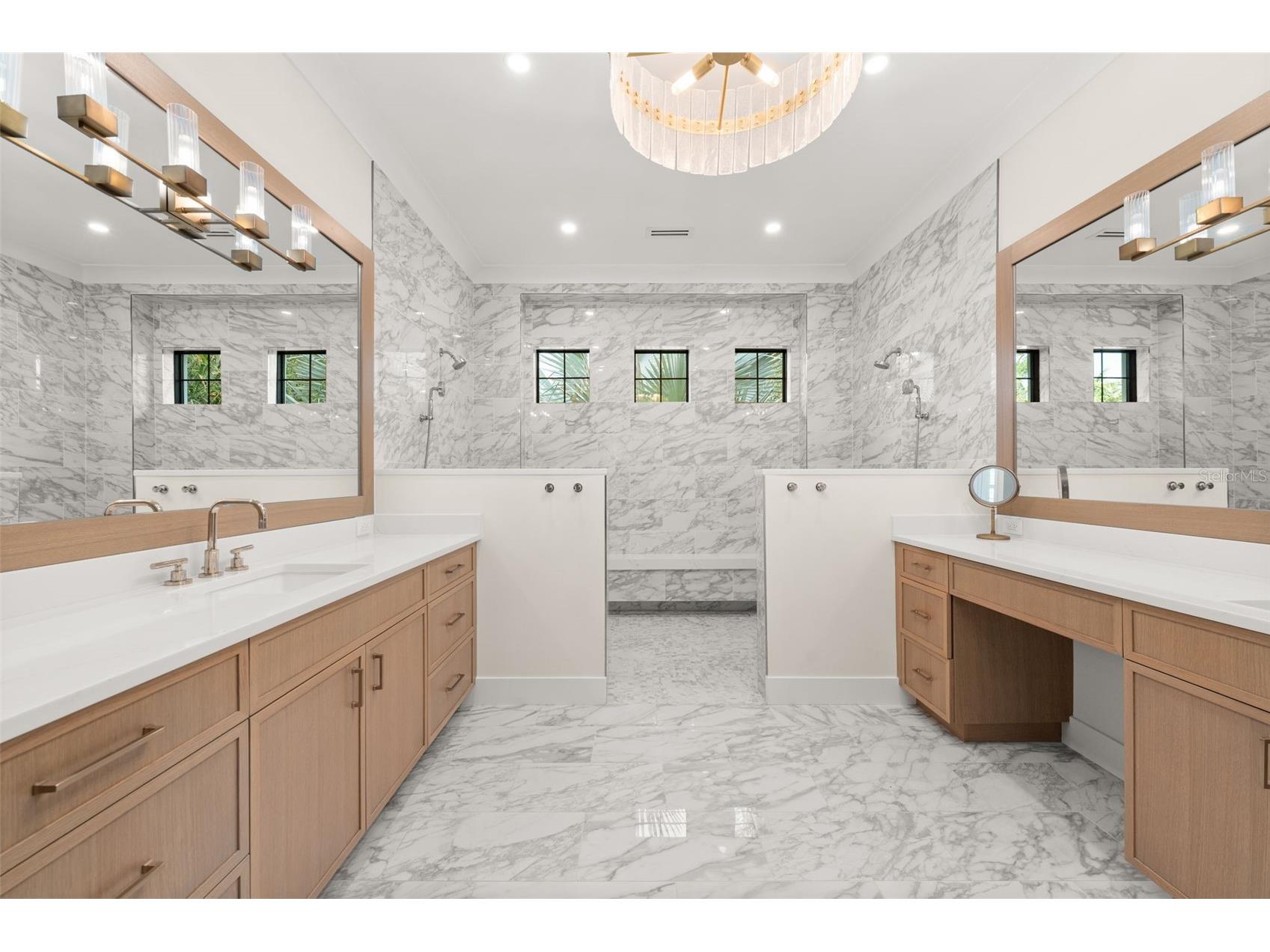 1815 S Lake Shore Drive Sarasota FL 34231 A4690123 image19