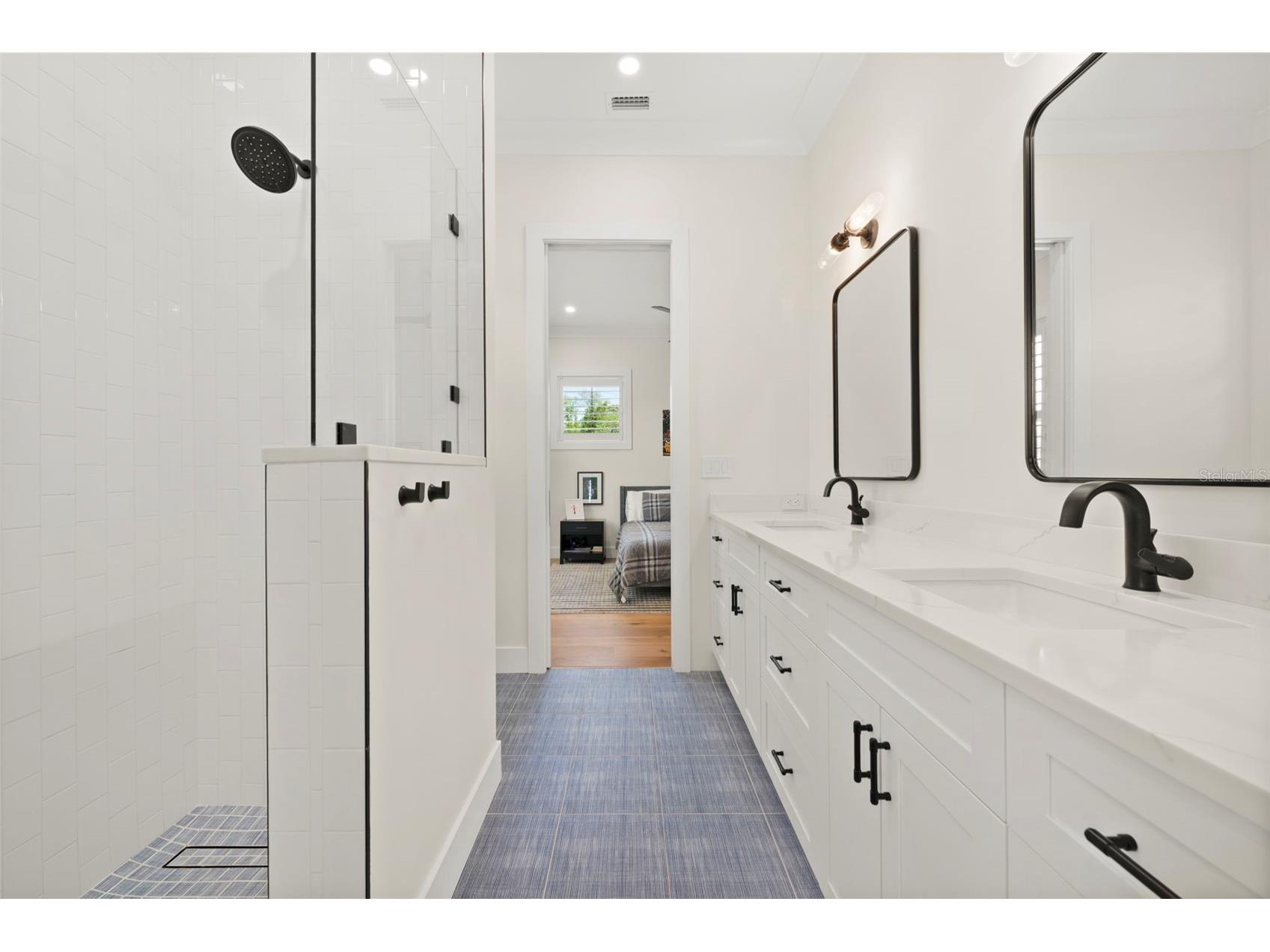 1815 S Lake Shore Drive Sarasota FL 34231 A4690123 image30