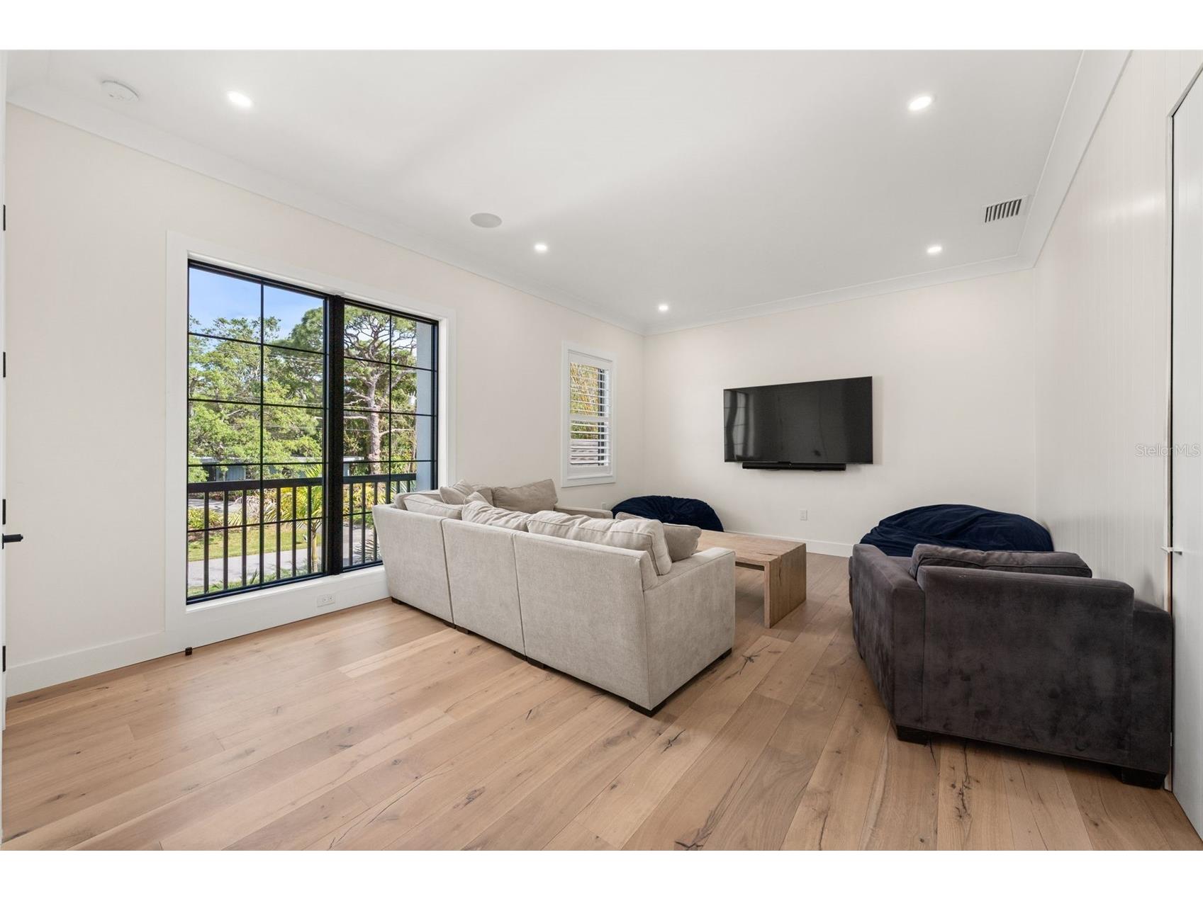 1815 S Lake Shore Drive Sarasota FL 34231 A4690123 image32