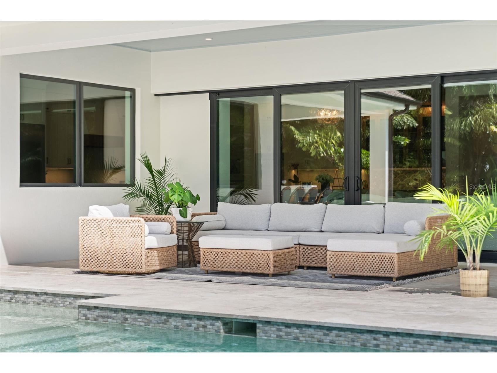 1815 S Lake Shore Drive Sarasota FL 34231 A4690123 image36