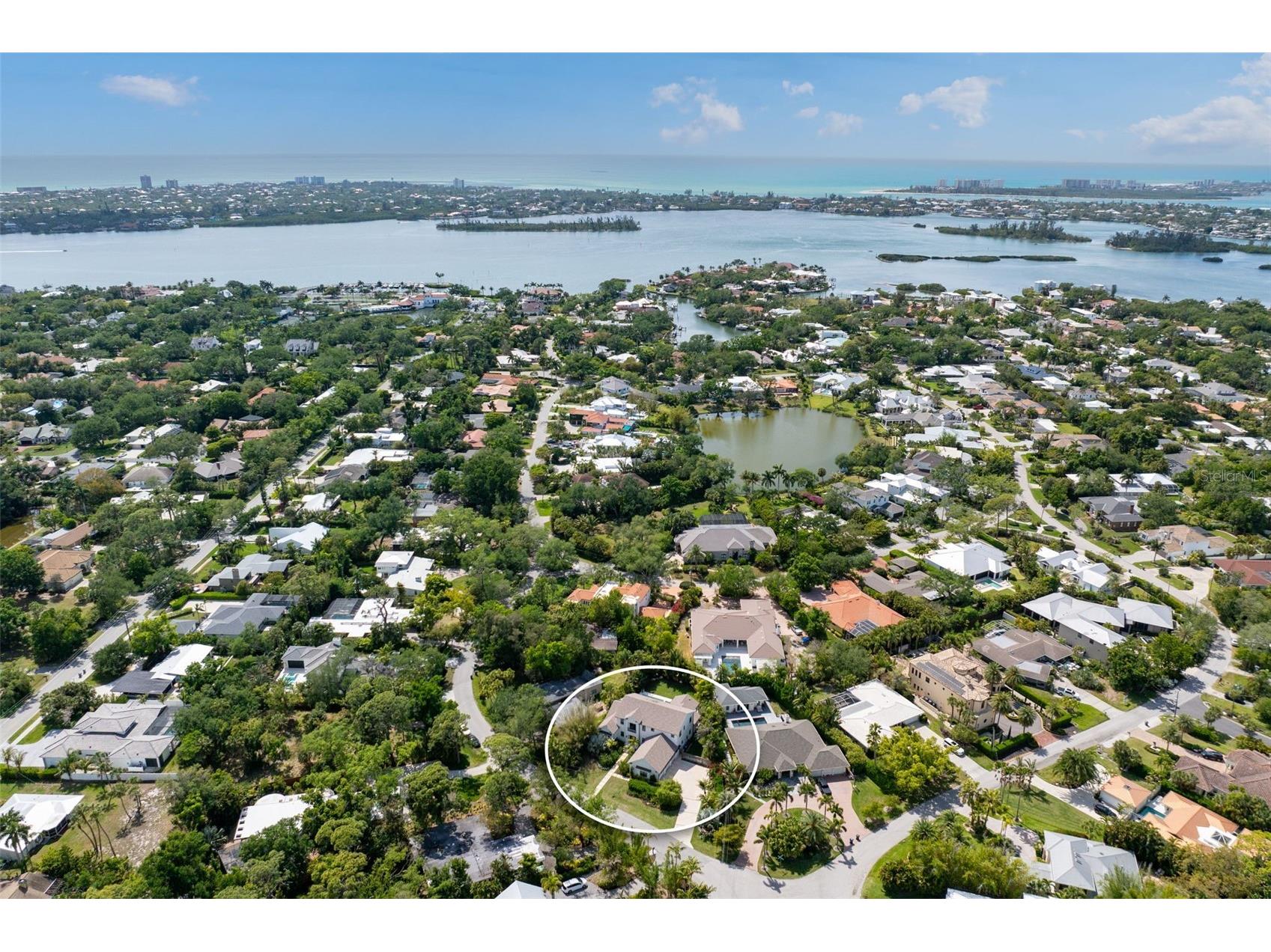 1815 S Lake Shore Drive Sarasota FL 34231 A4690123 image42
