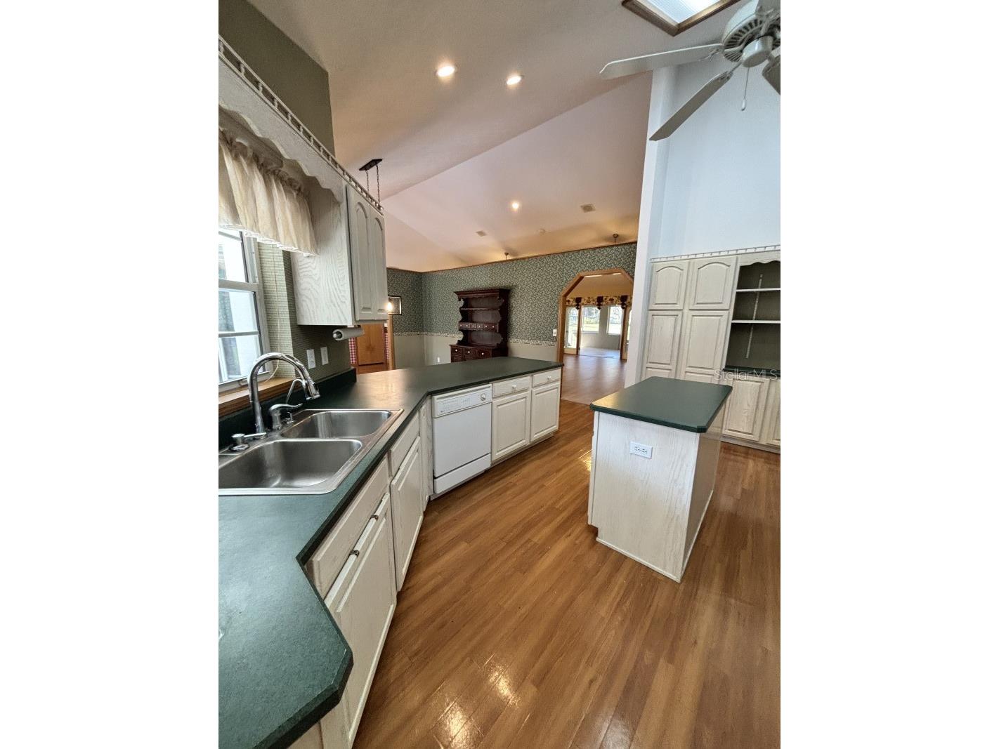 1815 SE 89th Lane Ocala FL 34480 A4685759 image23