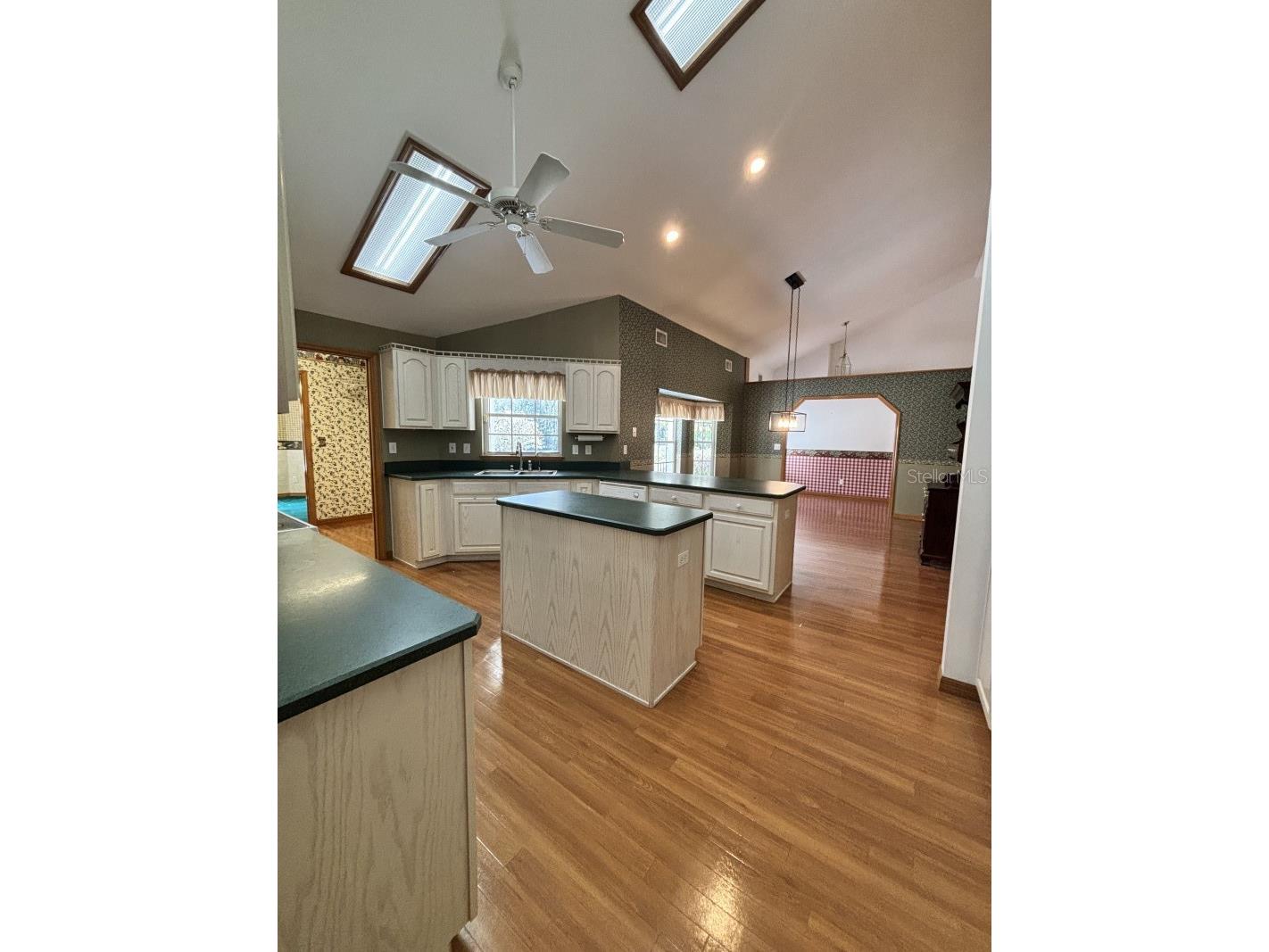 1815 SE 89th Lane Ocala FL 34480 A4685759 image26