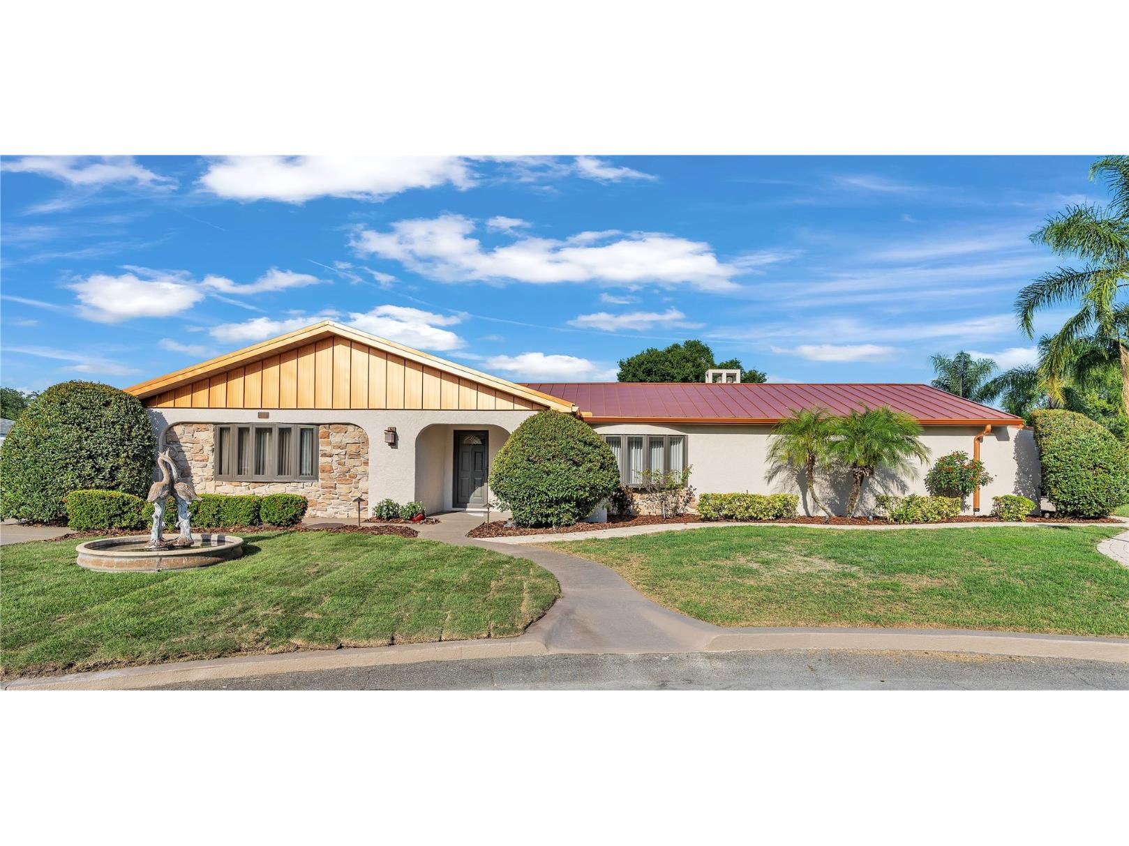 1815 Sterling Drive Lakeland FL 33813 L4944888 image1