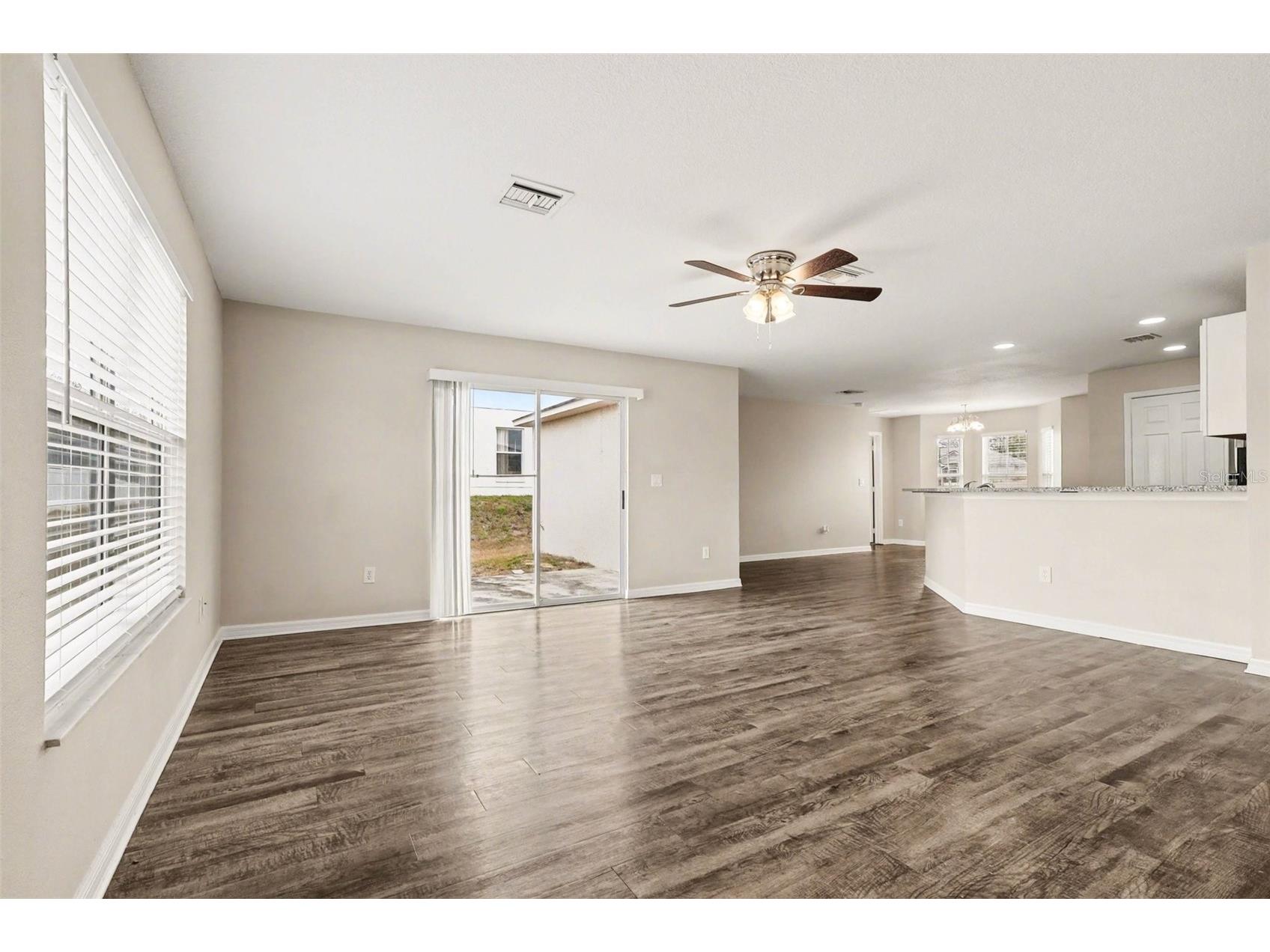 1815 Superior Place Kissimmee FL 34759 O6381244 image3