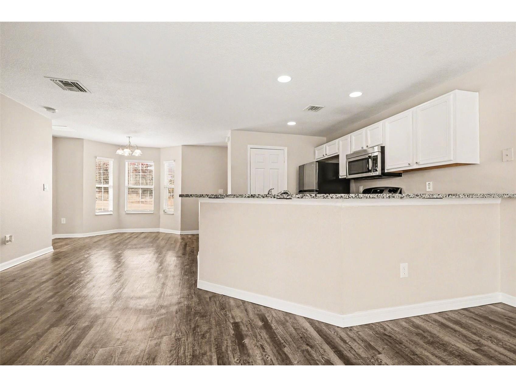 1815 Superior Place Kissimmee FL 34759 O6381244 image4