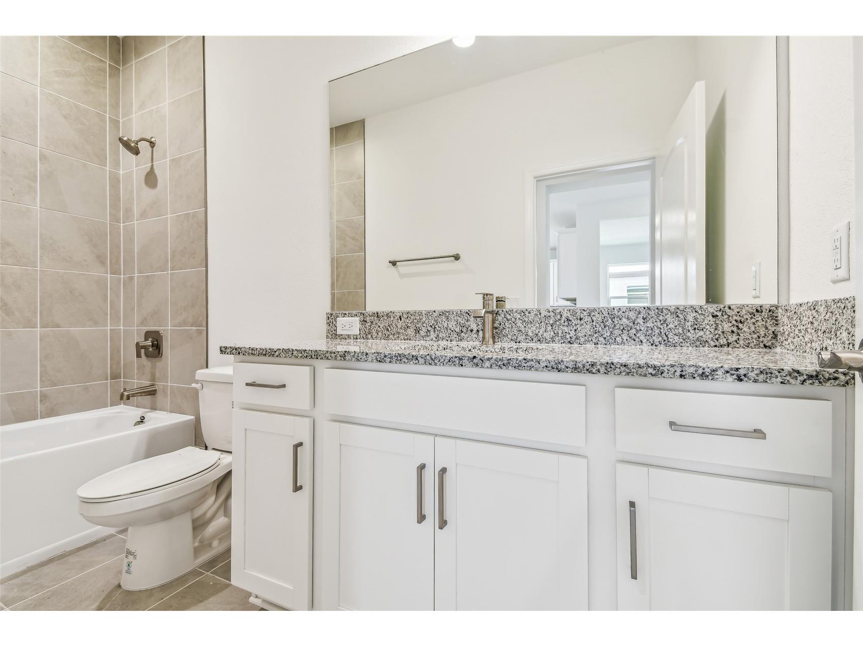 18150 Cherished Loop Lakewood Ranch FL 34211 R4910773 image8