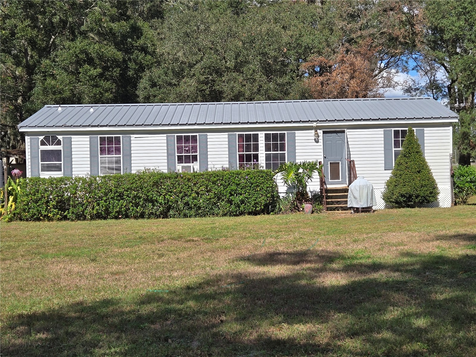 18151 Bosley Drive Spring Hill FL 34610 W7869620 image1