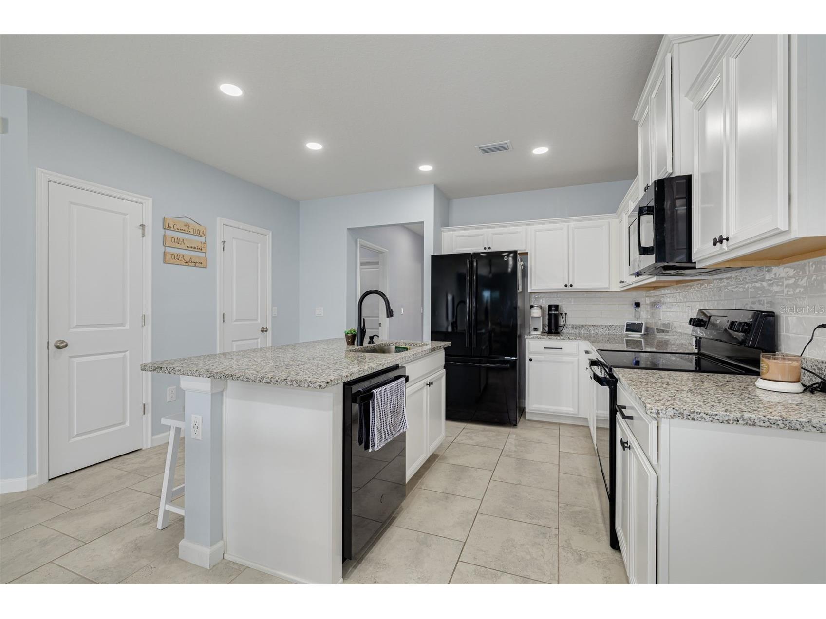 18158 Turning Leaf Circle Land O Lakes FL 34638 TB8467907 image10