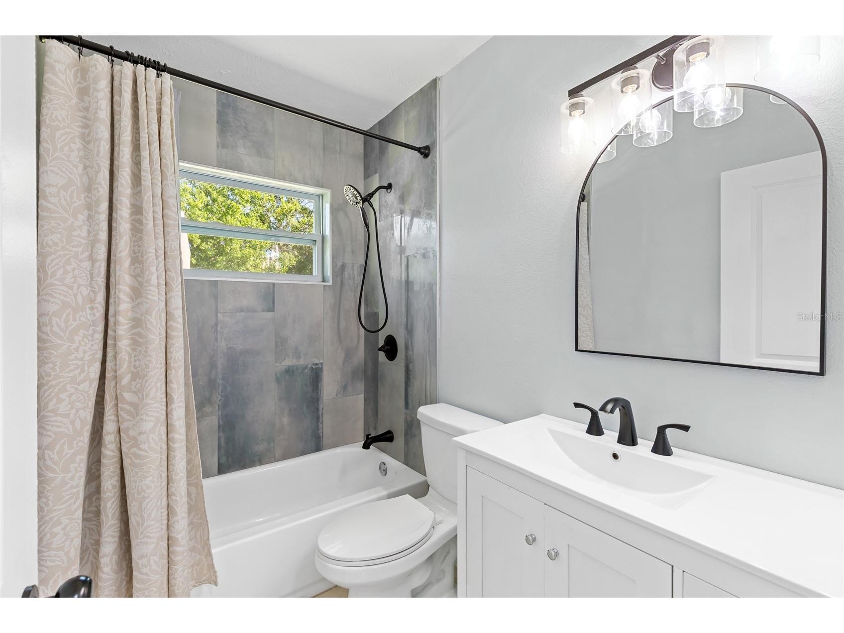 1816 7th Street W Palmetto FL 34221 TB8490408 image24