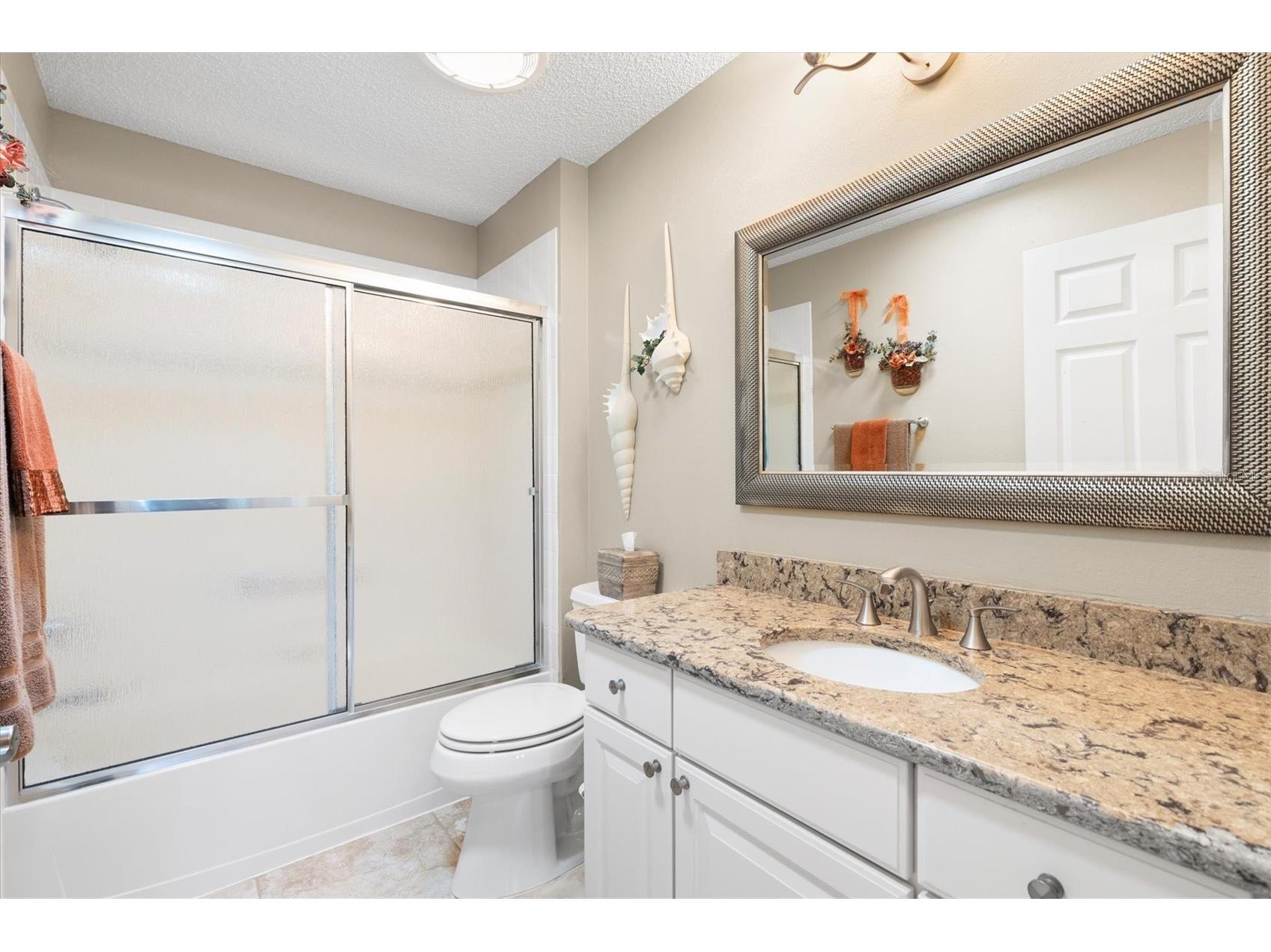 1816 Blythewood Loop The Villages FL 32162 A4696061 image21