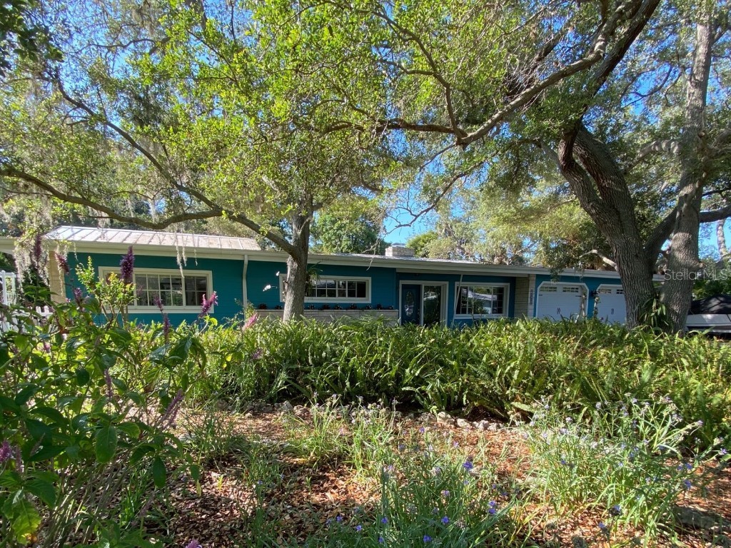 1816 Coquina Drive Sarasota FL 34231 A4605883 image1