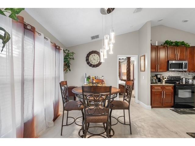 1816 Manitoba Court Kissimmee FL 34759 L4963219 image9