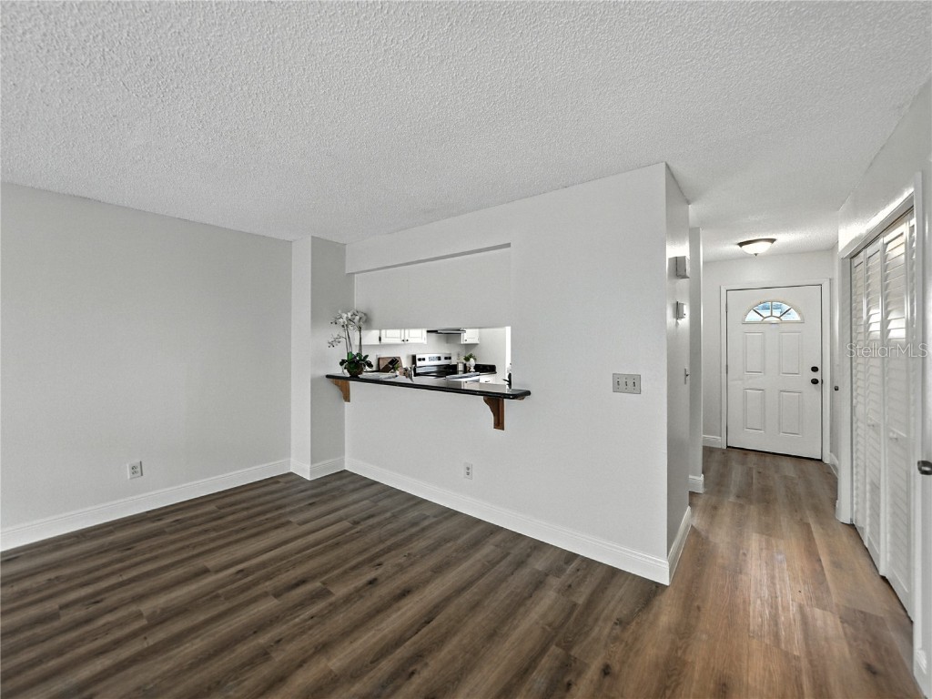 1816 Mill Run Circle Tampa FL 33613 TB8418273 image14