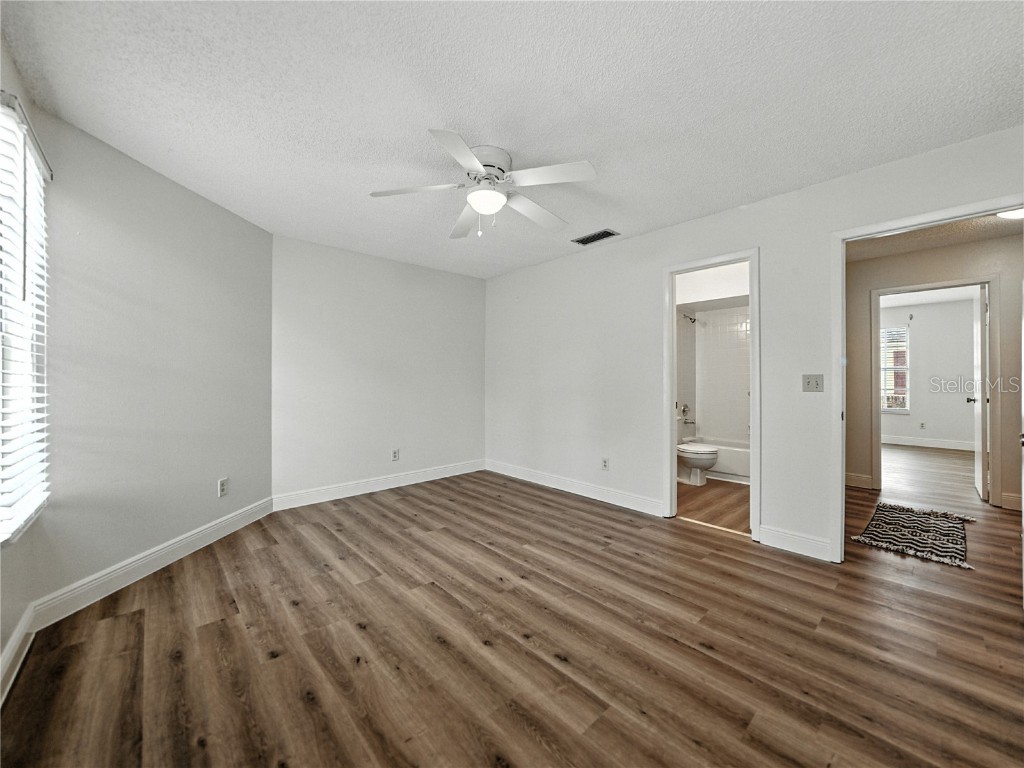 1816 Mill Run Circle Tampa FL 33613 TB8418273 image28