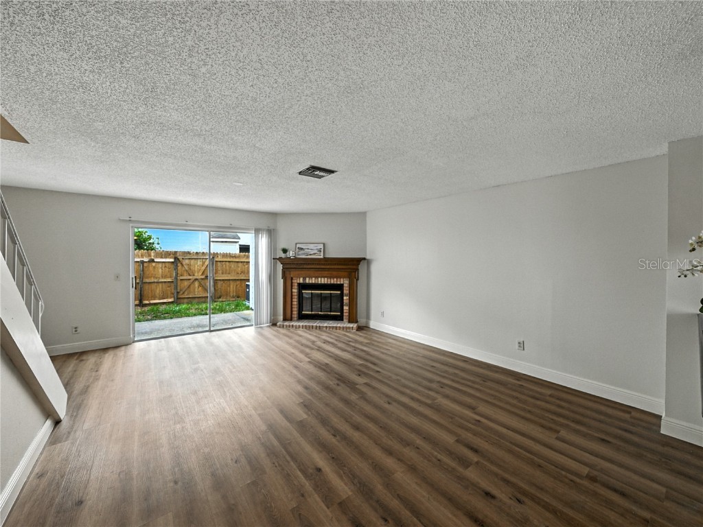 1816 Mill Run Circle Tampa FL 33613 TB8418273 image9