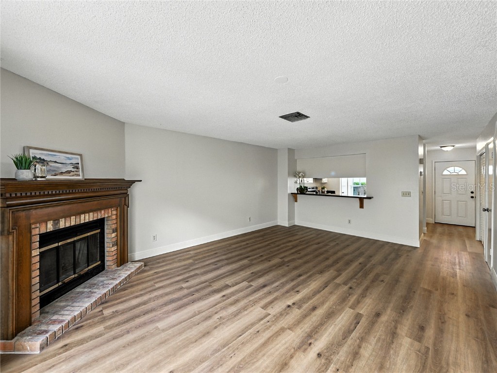 1816 Mill Run Circle Tampa FL 33613 TB8435247 image11