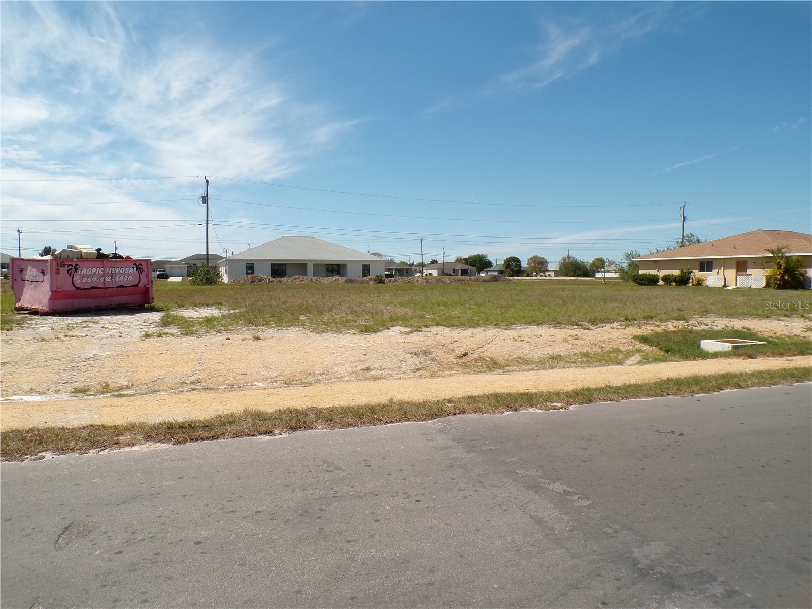 1816 NE 8th Place Cape Coral FL 33909 C7526623 image2