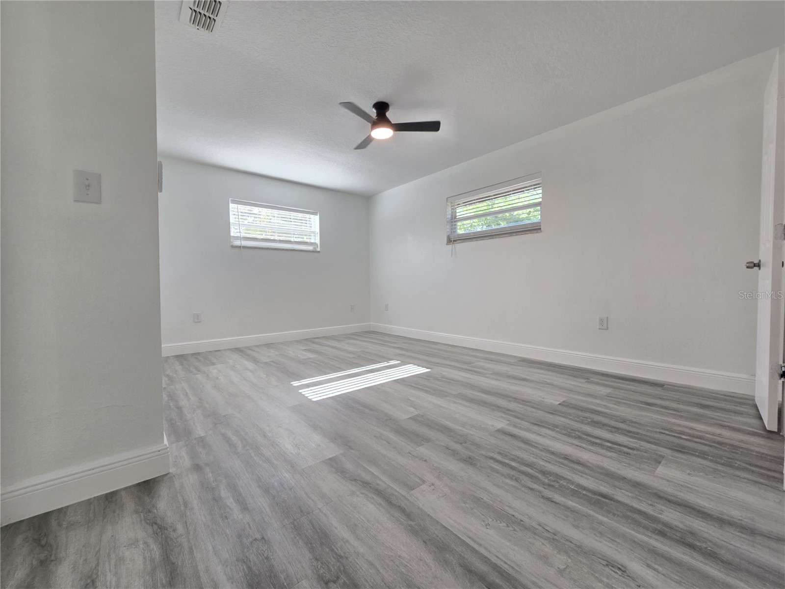 1816 Rendale Drive Orlando FL 32805 O6403782 image25