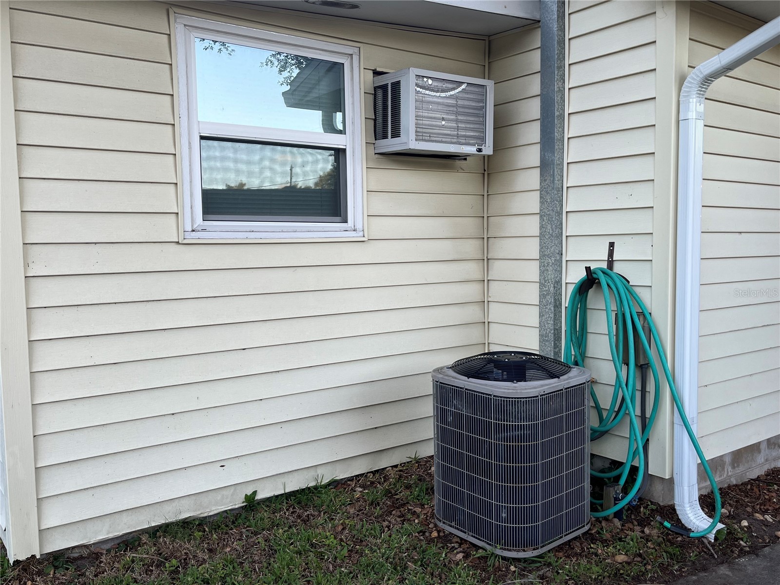 1816 Weeks Avenue Orlando FL 32806 O6399472 image10