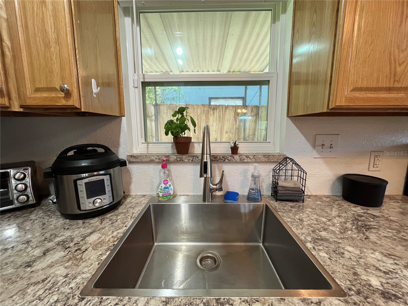 1816 Weeks Avenue Orlando FL 32806 O6399472 image18