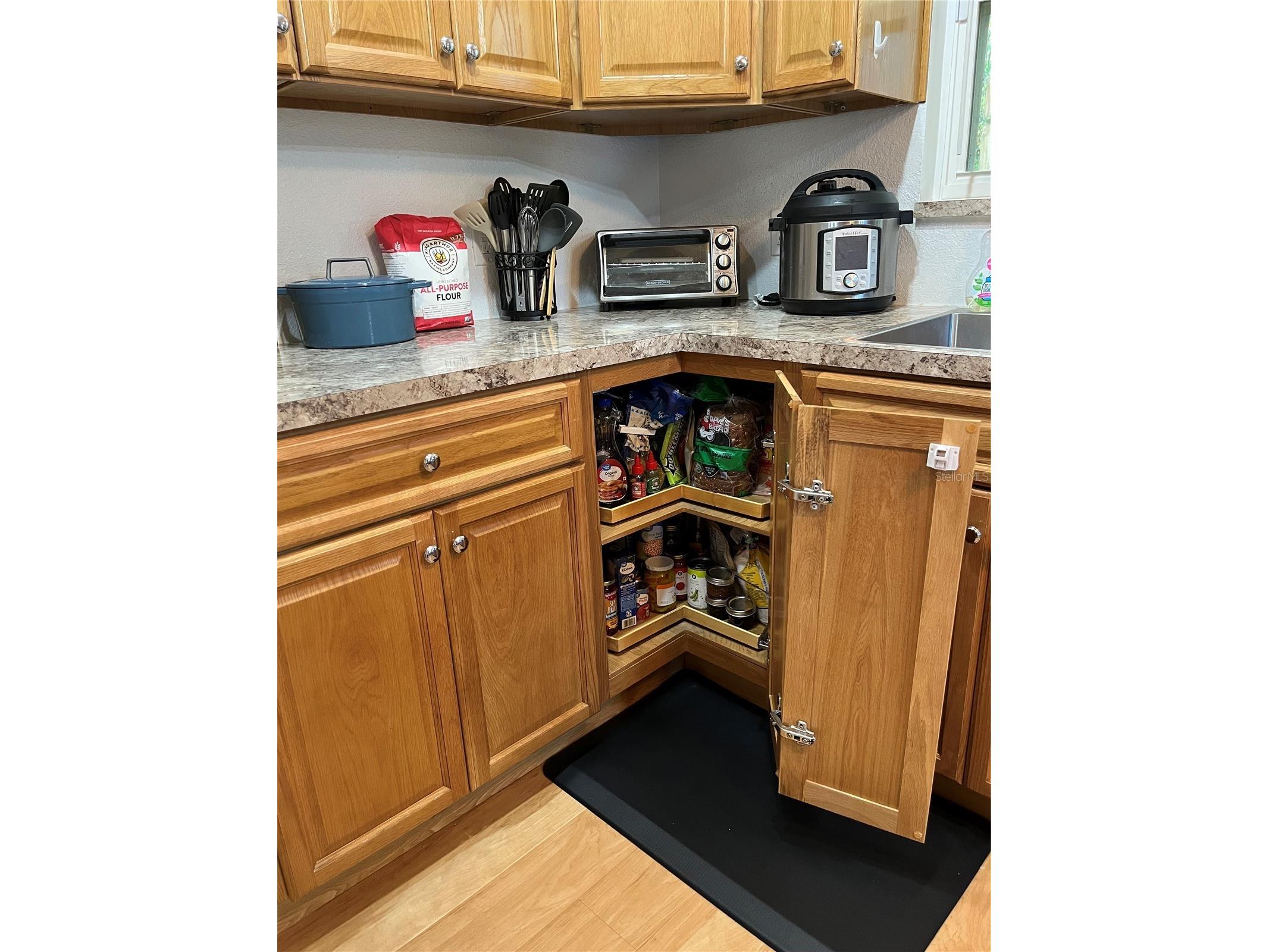 1816 Weeks Avenue Orlando FL 32806 O6399472 image22