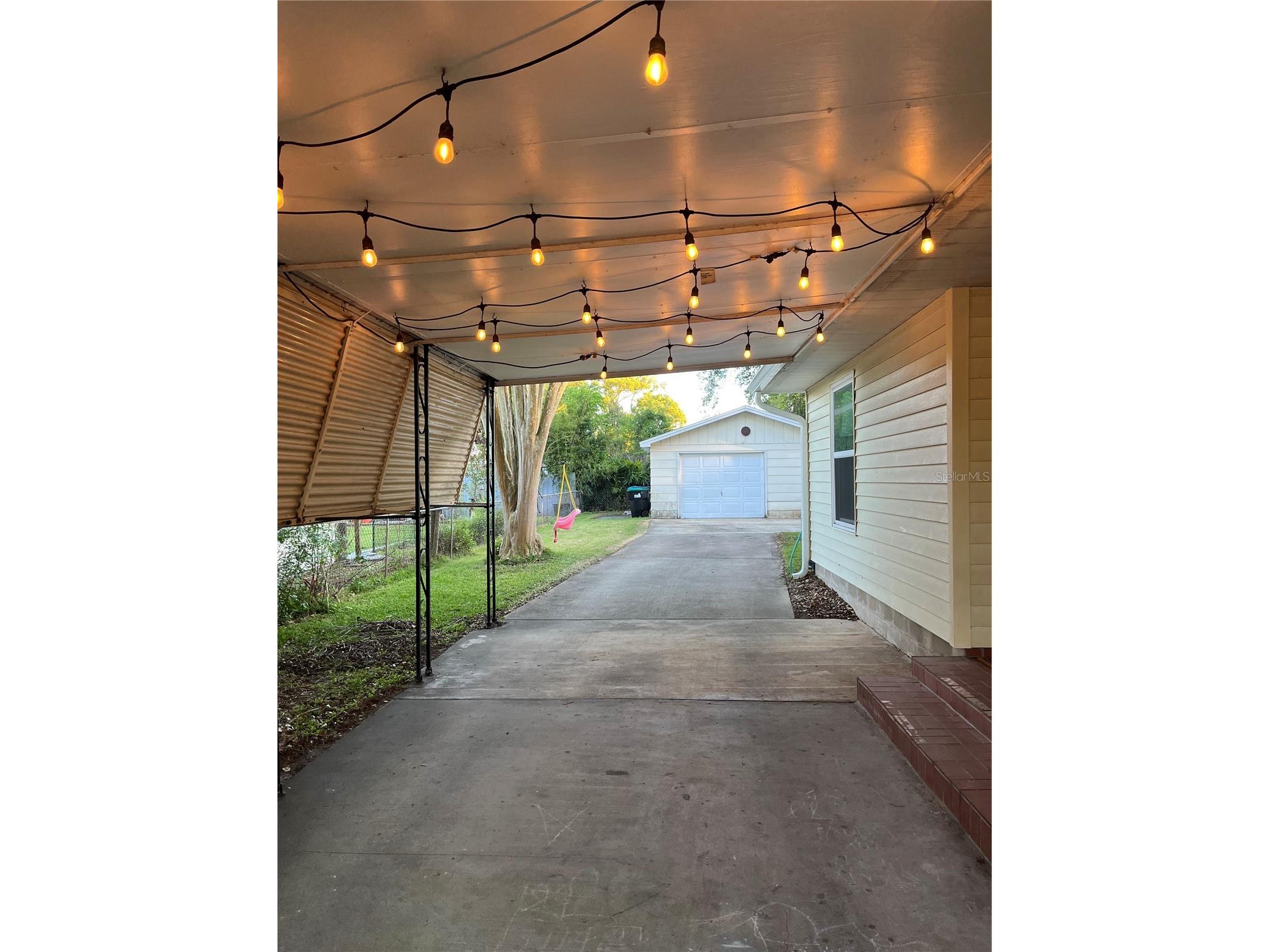 1816 Weeks Avenue Orlando FL 32806 O6399472 image6