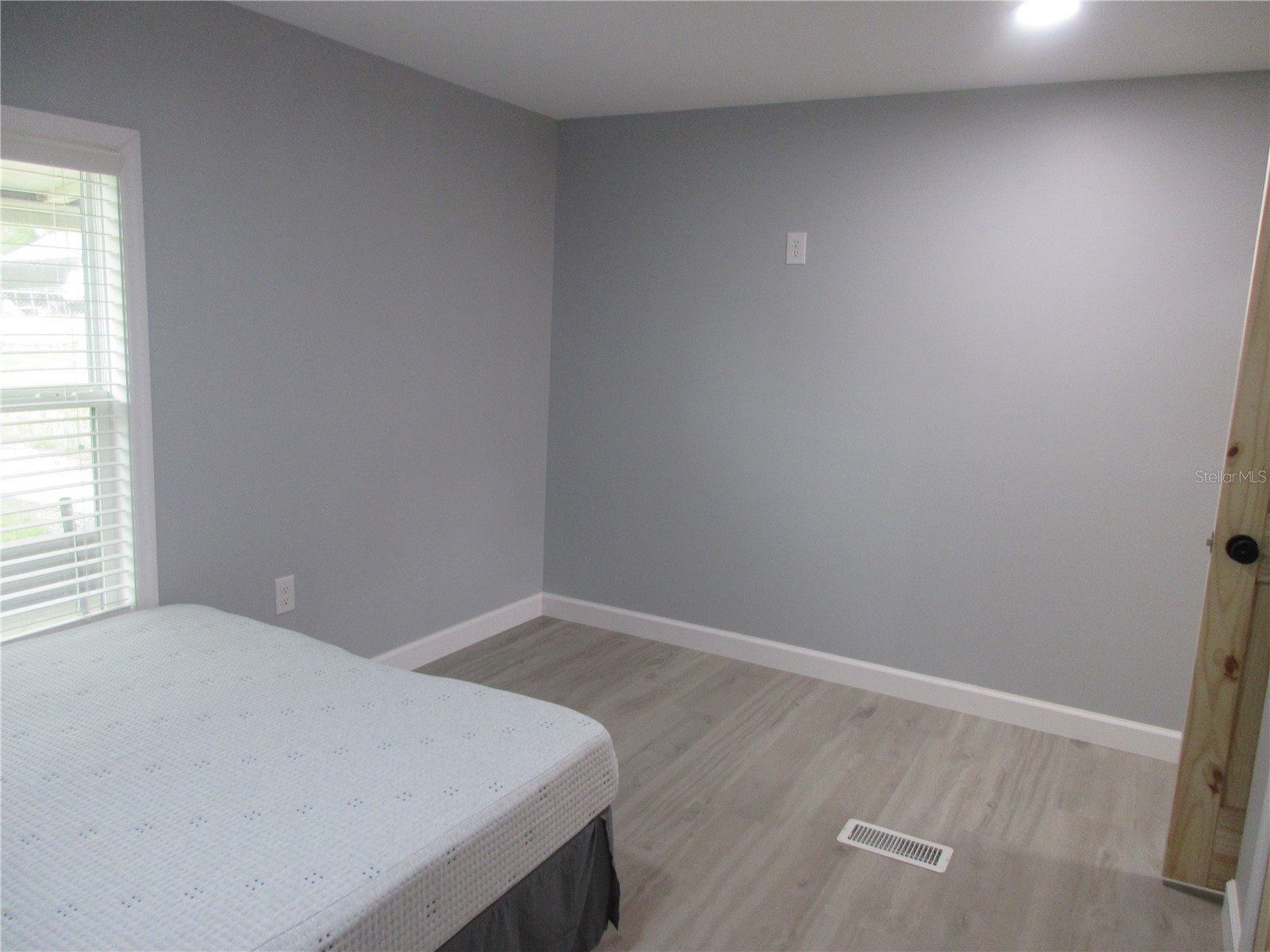 18167 SE 19th Street Silver Springs FL 34488 OM722255 image25