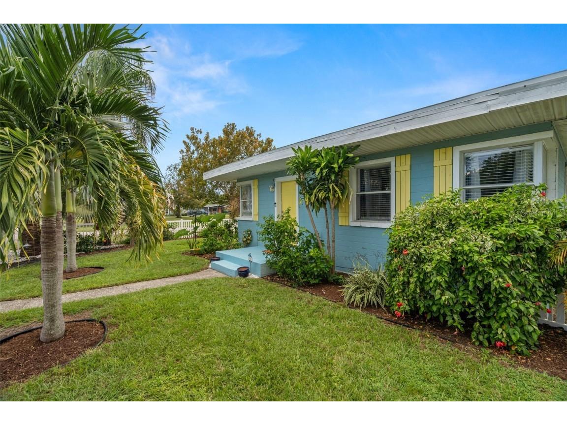 1817 53rd Street S Gulfport FL 33707 TB8304923 image1