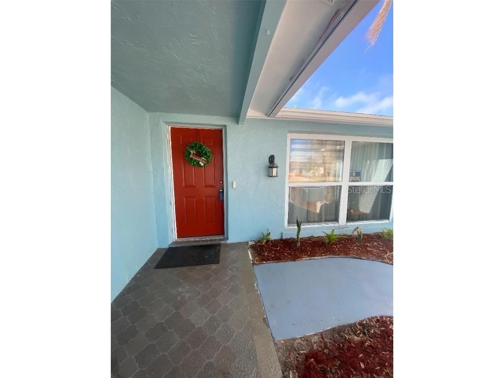1817 Dartmouth Drive Holiday FL 34691 W7879113 image2