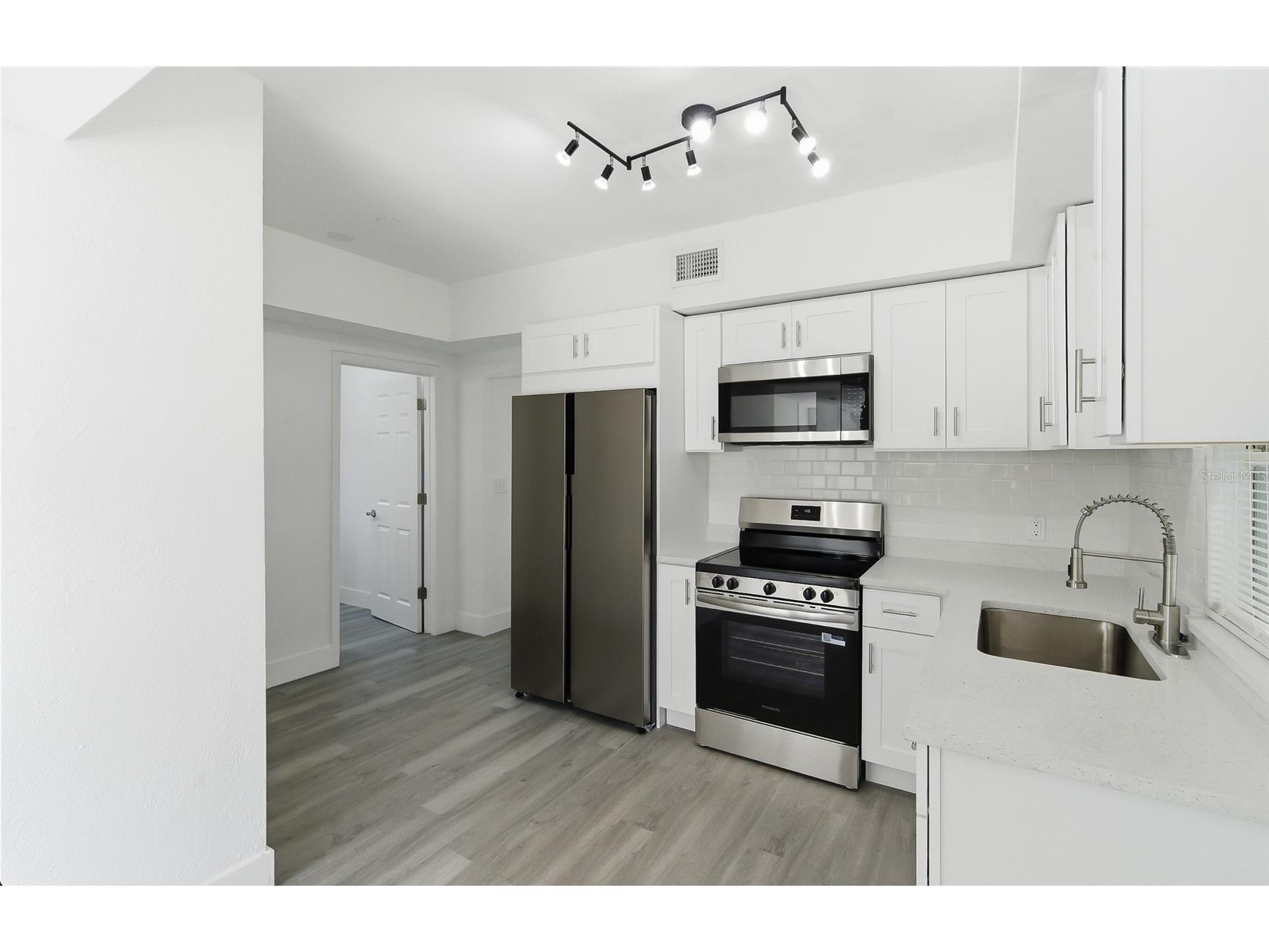 1817 E Yukon Street Tampa FL 33604 TB8474800 image7