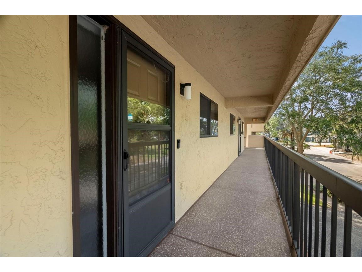 1817 Golfview Drive #1817 Tarpon Springs FL 34689 TB8413254 image2