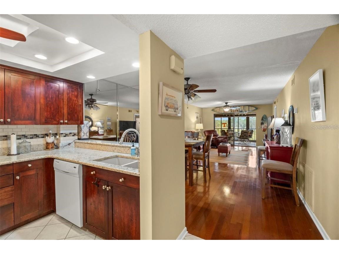 1817 Golfview Drive #1817 Tarpon Springs FL 34689 TB8413254 image3