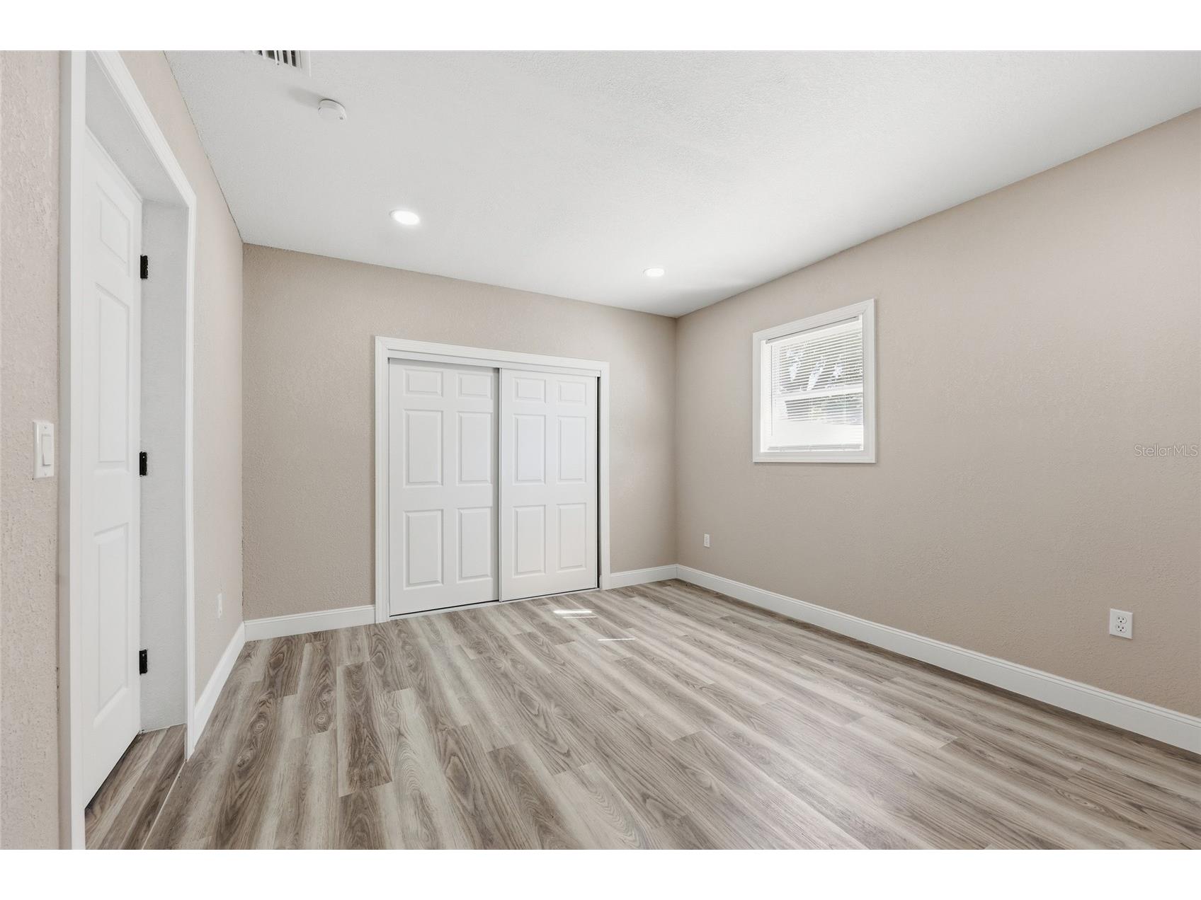 1817 Hunt Lane Clearwater FL 33764 TB8491229 image19