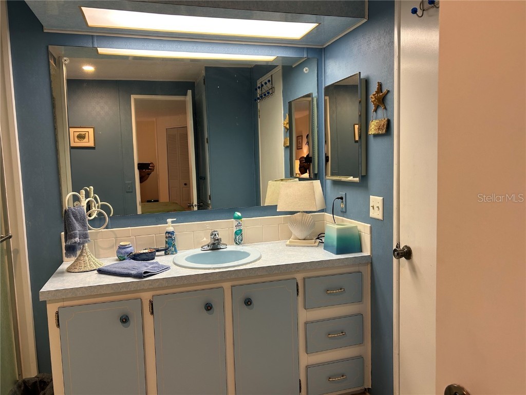 1817 Innisbrook Lane Sarasota FL 34234 A4671996 image24