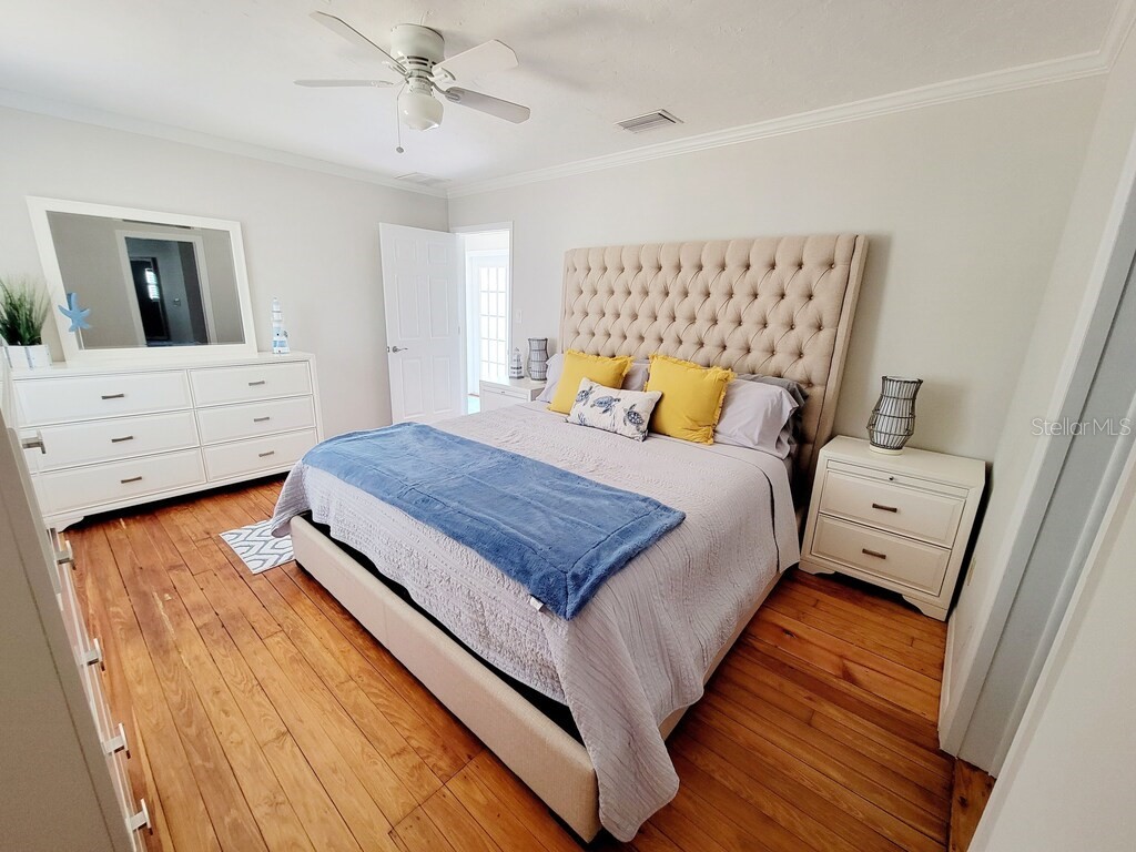 1817 Ivanhoe Street #A&B Sarasota FL 34231 A4583147 image17