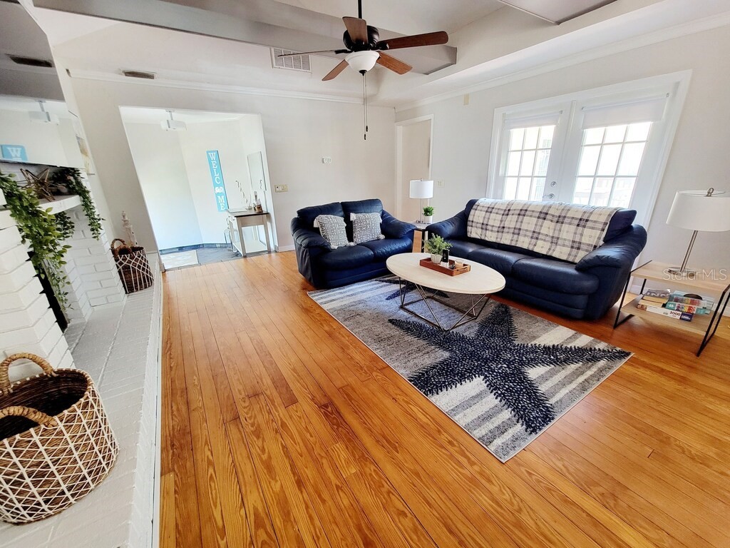 1817 Ivanhoe Street #A&B Sarasota FL 34231 A4583147 image8