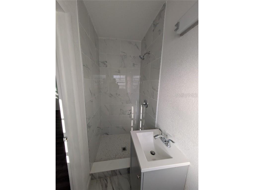 1817 Meridel Avenue Tampa FL 33612 TB8442083 image21