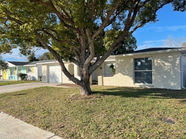 1817 Sprint Lane Holiday FL 34691 W7841414 image1