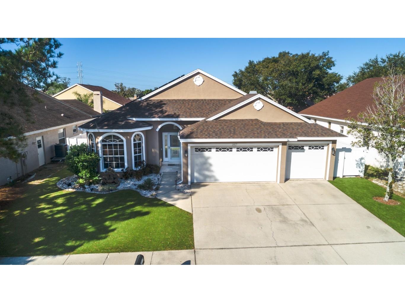 1817 Wood Bend Street Tarpon Springs FL 34689 U8222481 image1