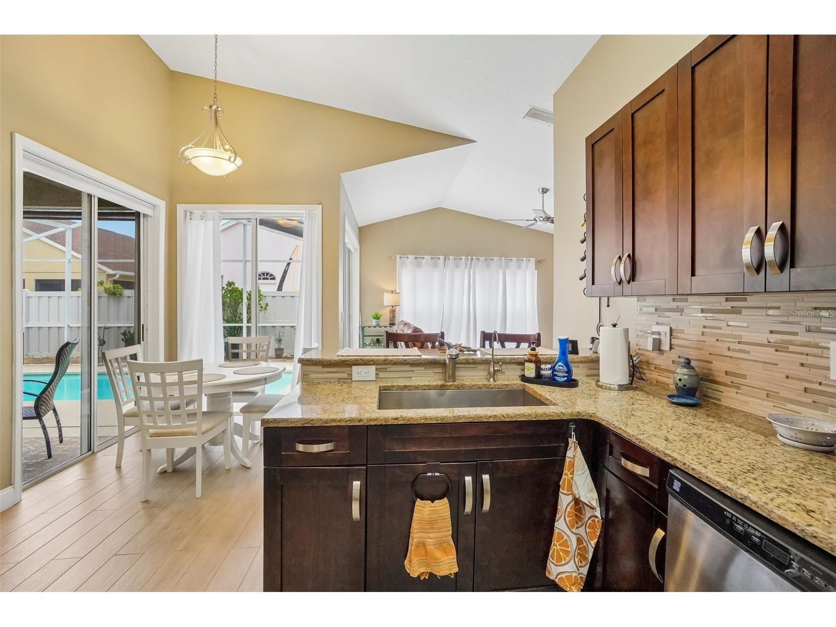1817 Wood Bend Street Tarpon Springs FL 34689 TB8513817 image13