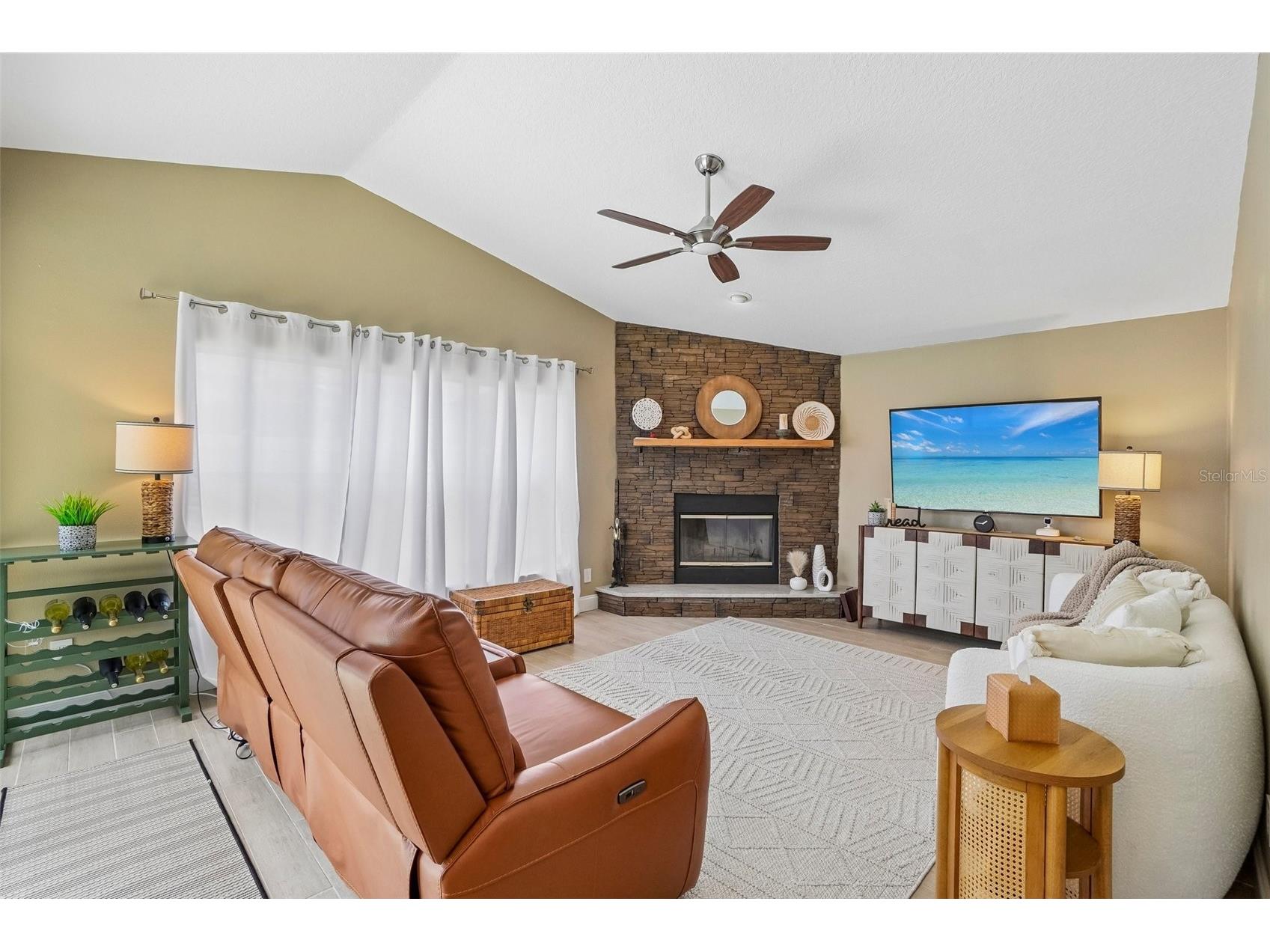 1817 Wood Bend Street Tarpon Springs FL 34689 TB8513817 image4
